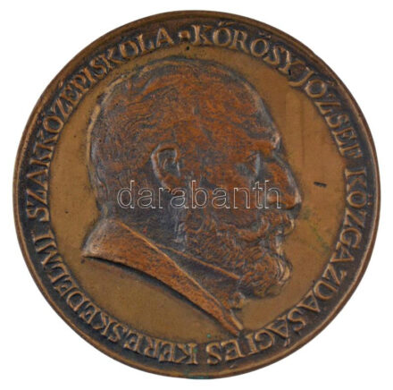 Lapis András (1942-) 1985. 'Kőrösy József Kereskedelmi Szakközépiskola / Az iskola fennállásának 100. évfordulójára' kétoldalas, öntött bronz emlékérem (82mm) T:1-