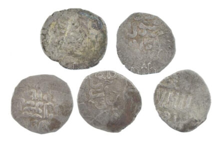 Mameluk Birodalom ~13-15. század Dirham Ag (5xklf) (1,68-3,55g) T:3 Mamluk Sultanate ~13-15. century Dirham Ag (5diff) (1,68-3,55g) C:F