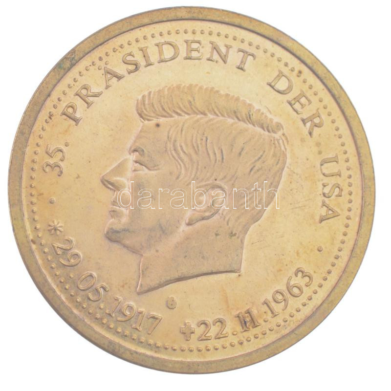 Németország 1992. 'Kennedy / Ich bin ein Berliner' kétoldalas, aranyozott bronz emlékérem (30mm) T:1- (PP) Germany 1992. 'Kennedy / Ich bin ein Berliner' two-sided, gilt bronze medallion with (30mm) C:AU (PP) - Image 2
