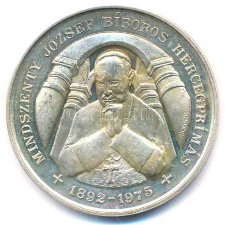 Bognár György (1944-) 1991. 'Mindszenty József Bíboros Hercegprímás' újratemetése Esztergomban, ezüstözött bronz emlékérem (42,5mm) T:2 patina