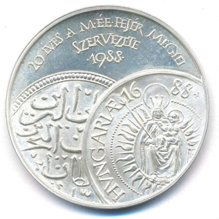 Fritz Mihály (1947-) 1988. '20 éves a MÉE Fejér megyei Szervezete 1988 / Veretett a törökök kivonulásának 300. évfordulóján' kétoldalas Ag emlékérem (35,55g/0.835/42,5mm) T:1- (PP)