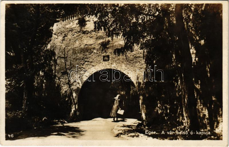 1937 Eger, vár belső ó-kapuja