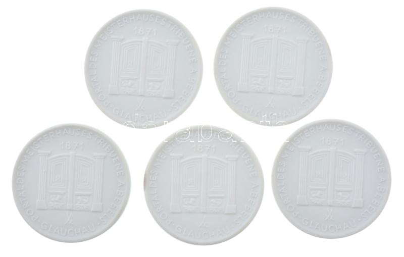 Németország 1990. 'A textilmunkások városa - Glauchau 1240-1990' kétoldalas porcelán emlékérem a Meisseni Porcelánmanufaktúra jelzésével (5x) (41mm) T:1 Germany 1990. 'Textilarbeiterstadt - Glauchau 1240-1990' two sided porcelain - Image 2