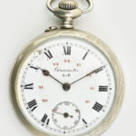G & D Chronométre szecessziós fém tokos zsebóra. számlapon kisebb sérülésekkel működő, jó állapotban d: 48 mm