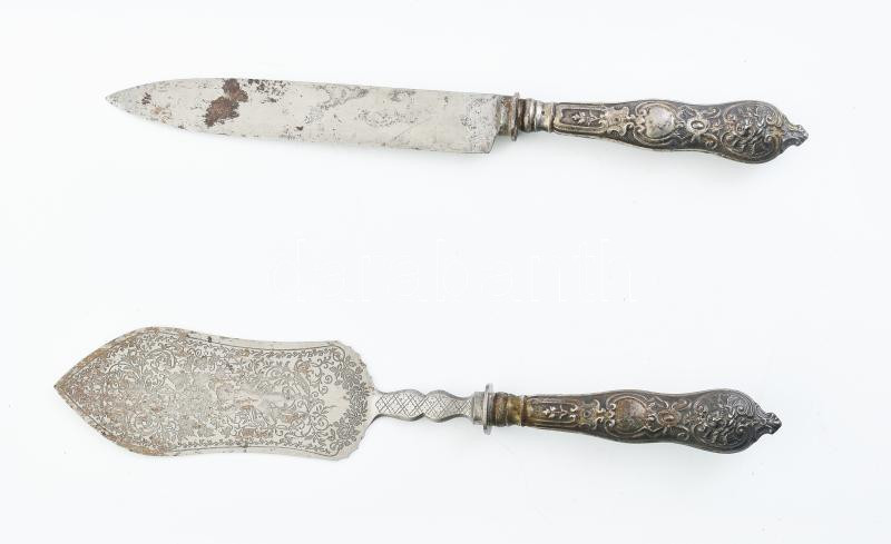 Ezüst (Ag) nyeles tálaló villa és kanál készlet. 30 cm