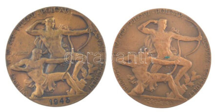 Madarassy Walter (1909-1994) 1939-1943. 'Budapest IV. Kerületi Bulcsu Polgári Lövész Egyesület' egyoldalas bronz díjérem (2x) (30mm) T:1- patina