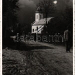 1942 Monorfalva, Mindendorf, Monor; utca, román templom / street, Romanian church. photo