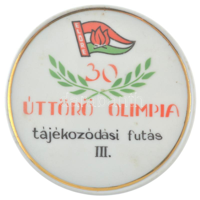 ~1975. 'Úttörő Olimpia tájékozódási futás III.' egyoldalas Hollóházi porcelán díjérem (86mm) T:1-
