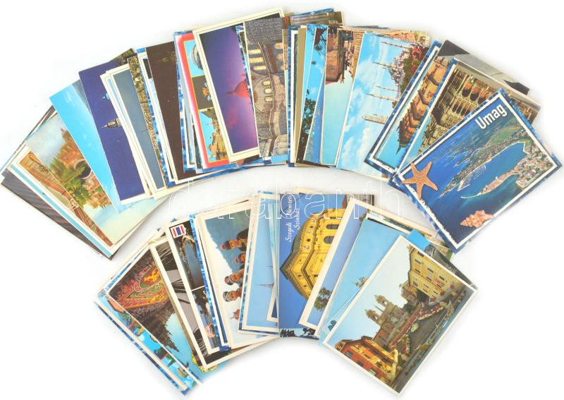 Kb. 100 db MODERN külföldi város képeslap / Cca. 100 modern town-view postcards from all over the world