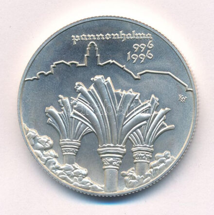 1995. 1000Ft Ag 'Pannonhalma 996-1996' kapszulában T:BU kis patina Adamo EM140