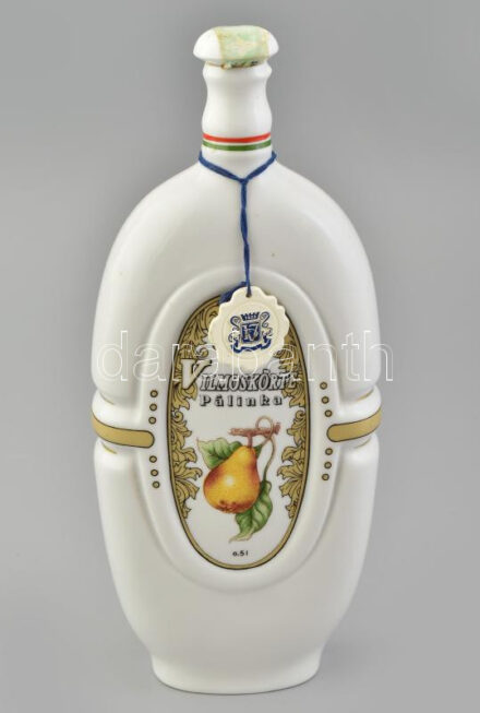 Hollóházi szilva pálinka porcelán flaska. Matricás, jelzett, hibátlan, dugóval. 16 cm