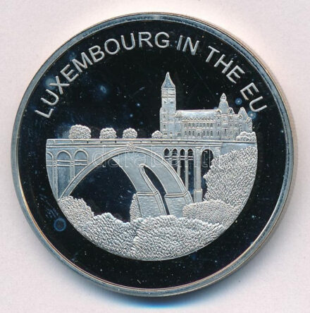 Máltai Lovagrend 2004. 100L Cu-Ni 'Luxemburg az EU-ban' T:PP fo. Sovereign Order of Malta 2004. 100 Liras Cu-Ni 'Luxembourg in the EU' C:PP spotted