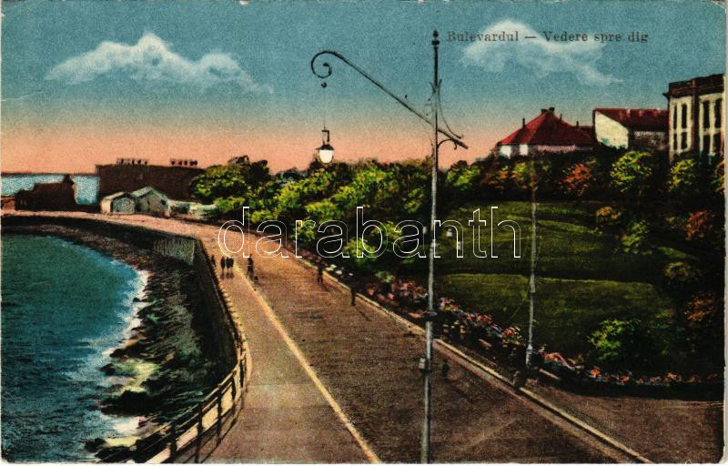 Constanta, Konstanza; Bulevardul, Vedere spre dig / street view (EK)