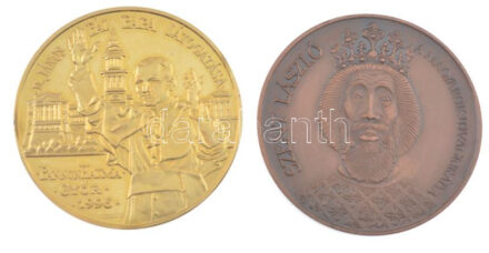 Fritz Mihály (1947-) 1991. 'Szent László a magyarok lovagkirálya / 900 éves a somogyvári Bencés Apátság 1091-1991' bronz emlékérem kapszulában (42,5mm) + Lebó Ferenc (1960-) 1996. 'II. János Pál pápa látogatása - Pannonhalma,
