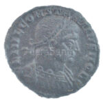 Római Birodalom / Siscia / II. Constantius 334-335. AE Follis (2,15g) T:1-,2 Roman Empire / Siscia / Constantius II 334-335. AE Follis 'FL IVL CONSTANTIVS NOB C / GLOR-IA EXERC-ITVS - dot delta SIS dot' (2,15g) C:AU,XF RIC VII 237.