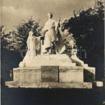 Pozsony, Pressburg, Bratislava; Petőfi szobor. Radnai Béla műve / statue, monument. Mindszenti photo