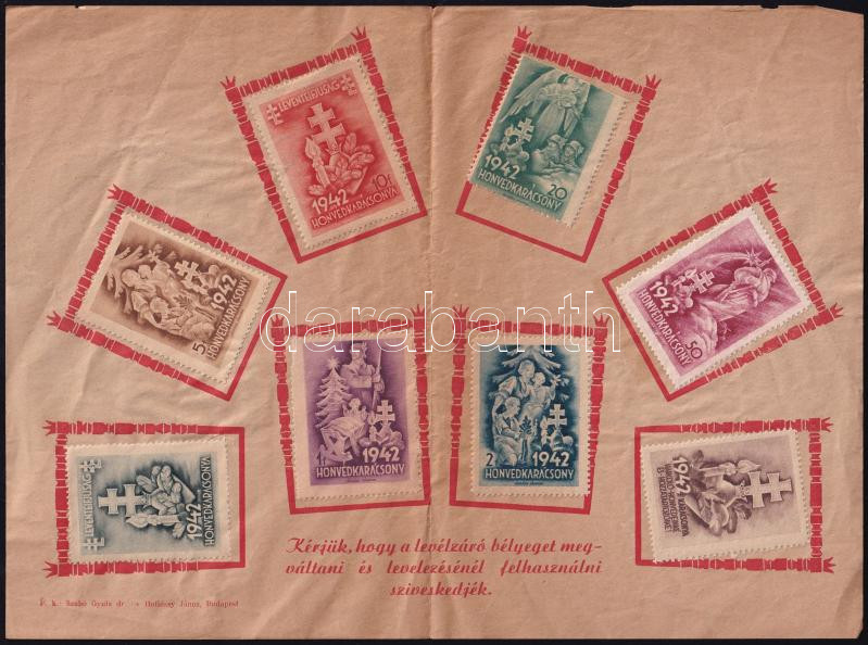 1942 Honvédkarácsony hajtott emléklap 8 klf levélzáróval