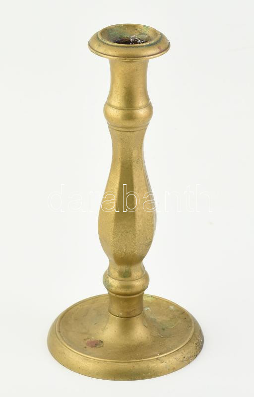 Antik bronz gyertyatartó, kopott, m: 27 cm
