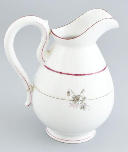 Antik porcelán kiöntő, jelzett: Hüttl Tivadar Budapest, kopásokkal, m: 18 cm