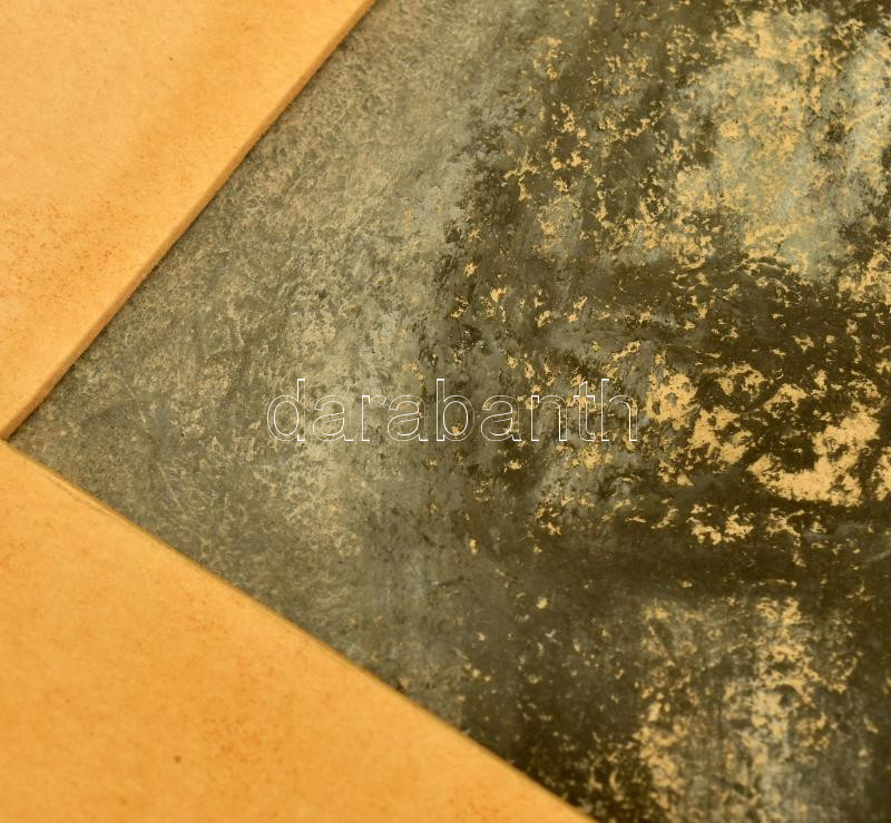 Abonyi Arany, Marton Sándorné (1899-1967): Sárga arcú leány. Pasztell, papír, jelezve balra lent, üvegezett fakeretben. 30,5x23 cm. - Image 2