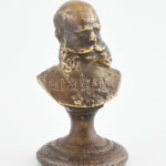 Ferenc József (1830-1916) osztrák császár, magyar király, miniatűr, bronz, kis kopásokkal, jelzés nélkül, m: 4,5 cm