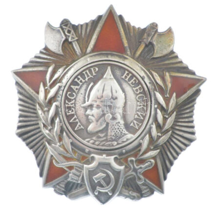 Szovjetunió 1943-1991. 'Alekszandr Nyevszkij Rend' aranyozott, zománcozott, jelzetlen Ag kitüntetés hátoldalán gyártói jelzéssel, csavaros hátlappal, '32963' sorszámmal T:2 kopott aranyozás, patina Soviet Union 1943-1991. 'Order of