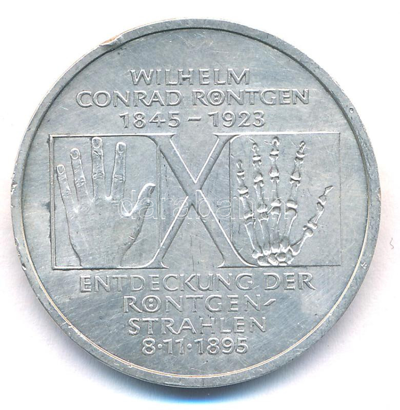 Németország 1995D 10M Ag '150 éve született Wilhelm Conrad Röntgen - 100 éves a Röntgen-sugár' T:2 ph. Germany 1995D 10 Mark Ag '150th Birth Anniversary - Wilhelm Conrad Röntgen - 100th Anniversary of X-ray' C:XF edge error Krause KM#