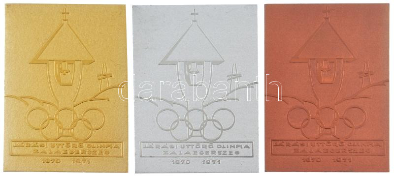 1971. 'Járási Úttörő Olimpia 1970-1971' egyoldalas szinterezett fém aranyérem, ezüstérem és bronzérem plakett (70x50mm) T:1-,2
