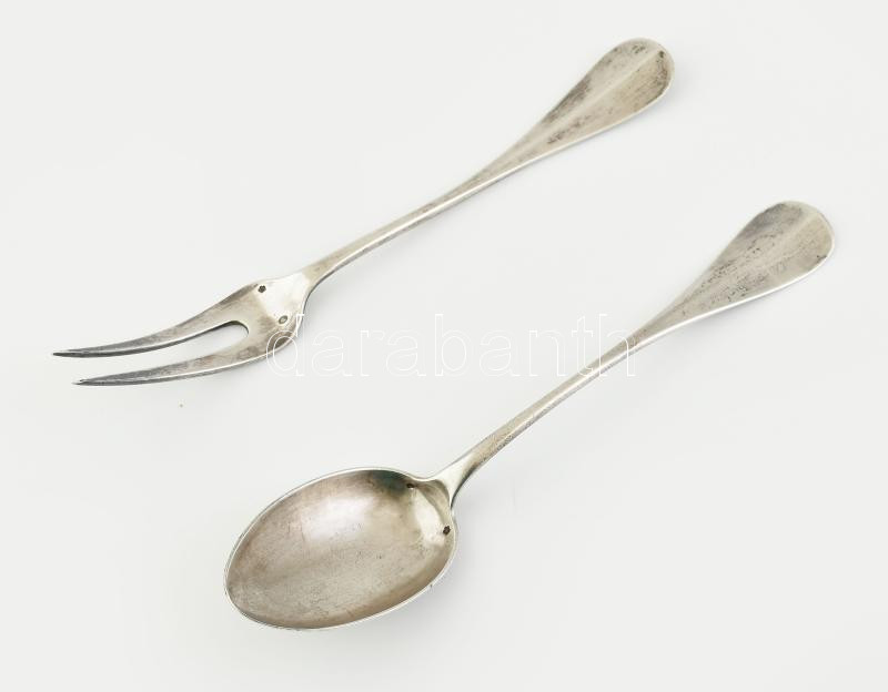 Ezüst(Ag) főzelékes kanál és húsvilla, jelzett, h: 25 cm, nettó: 199 g