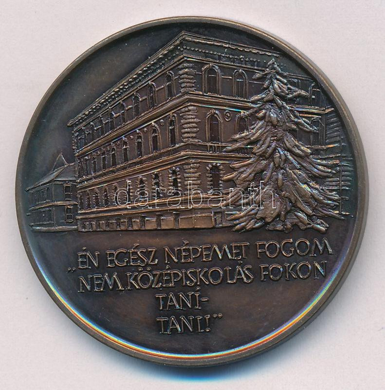 Fritz Mihály (1947-) 1987. 'József Attila halálának 50. évfordulója - MÉE Szeged' kétoldalas bronz emlékérem (42,5mm) T:1,1- kis patina - Image 2