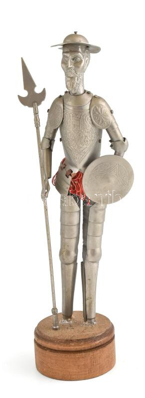 Don Quijote fém páncélos figura 23 cm
