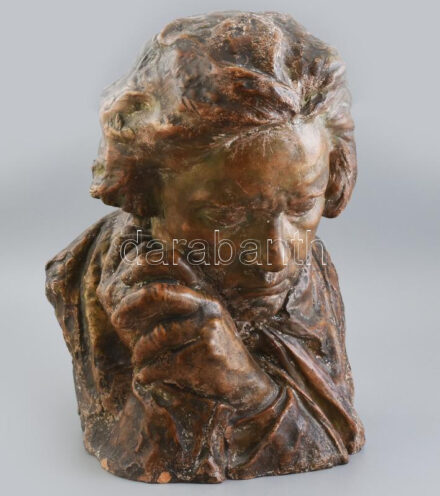 Pierre Félix Masseau (1869-1937): Ludwig van Beethoven német zeneszerző büsztje. Terrakotta. Jelzett, kopott, m: 43 cm
