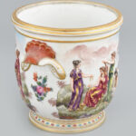 Régi Capodimonte kaspó, jelzett, kopásokkal, m: 14,5cm, d: 19 cm - Image 2