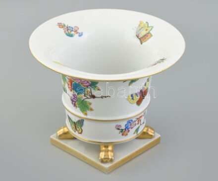 Herendi Viktória mintás körmös váza, jelzett, kopott, m: 17 cm, d: 22 cm