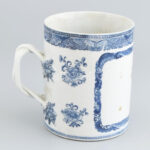 Antik Kínai porcelán korsó, jelzés nélkül, kopott, 1880-90 körül, m: 13,5 cm - Image 2