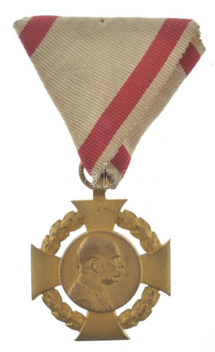 1908. 'Katonai Jubileumi Kereszt' aranyozott bronz kitüntetés mellszalagon T:2 kopott aranyozás Hungary 1908. 'Diamond Jubilee Cross for the Armed Forces' gilt bronze decoration with ribbon C:XF worn gold plating NMK 269.