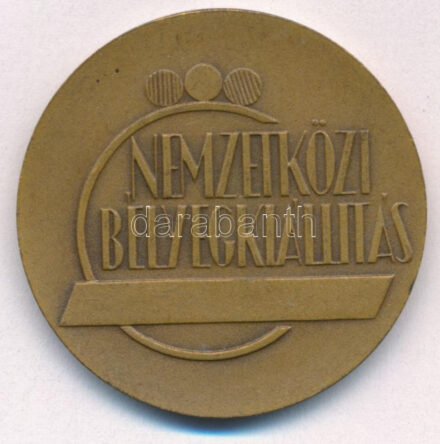 1971. 'Nemzetközi Bélyegkiállítás Budapest 71' kétoldalas bronz emlékérem (40mm) T:1-
