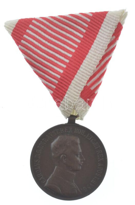 1917. 'Károly Bronz Vitézségi Érem' bronz kitüntetés modern mellszalagon. Szign.: Kautsch T:1- Hungary 1917. 'Bronze Gallantry Meda' bronze decoration on modern ribbon. Sign.: Kautsch C:AU NMK 310