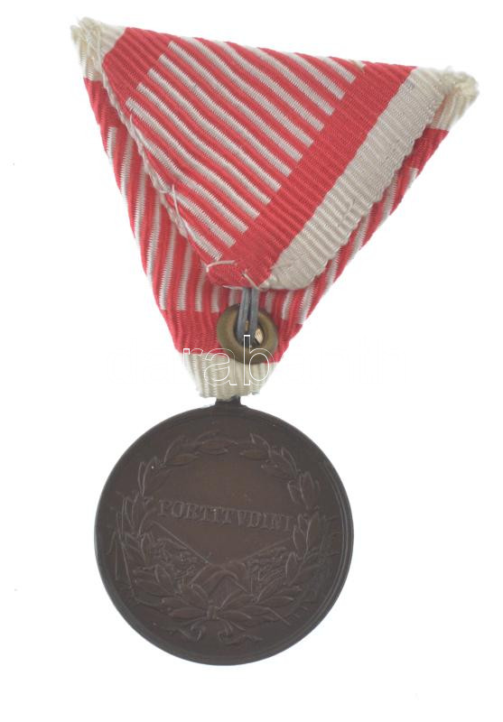 1917. 'Károly Bronz Vitézségi Érem' bronz kitüntetés modern mellszalagon. Szign.: Kautsch T:1- Hungary 1917. 'Bronze Gallantry Meda' bronze decoration on modern ribbon. Sign.: Kautsch C:AU NMK 310 - Image 2