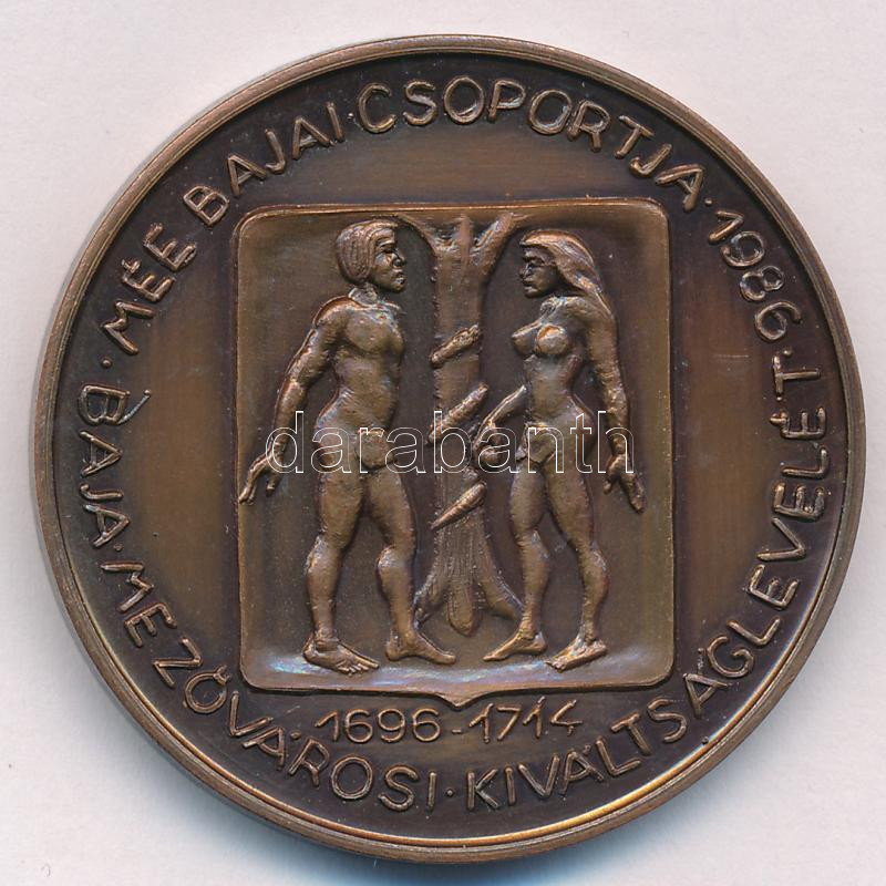 Bartos Endre (1930-) 1986. 'MÉE Baja - I. Lipót - III. Károly / Baja Mezőváros' bronz emlékérem (42,5mm) T:1 Adamo BA1 - Image 2