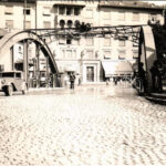 1934 Fiume, Rijeka; Susak / határhíd Olaszország és Jugoszlávia között, határőrök, automobilok, A. Venturini üzlete / border bridge between Italy and Yugoslavia, border guards, automobiles, shop of A. Venturini. photo (EM)