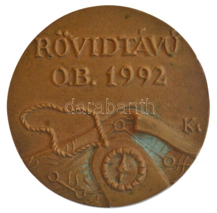 Kalmár Márton (1946-) 1992. 'Rövidtávú O.B. 1992' egyoldalas bronz emlékérem (78mm) T:1- patina