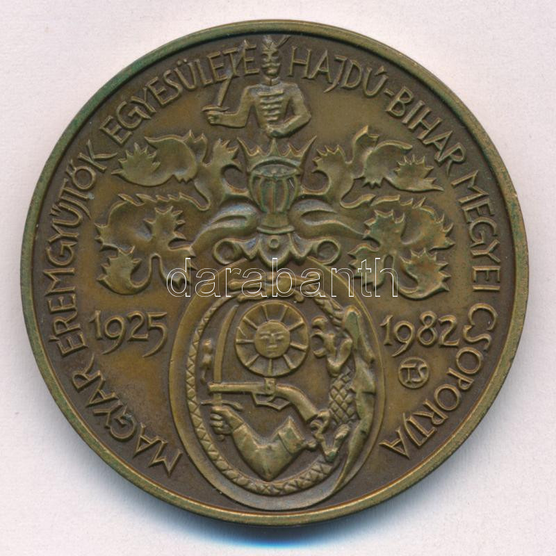 Tóth Sándor (1933-) 1982. 'Bocskai István / MÉE Hajdú-Bihar Megye' bronz emlékérem (42,5mm) T:1- Adamo DE3 - Image 2