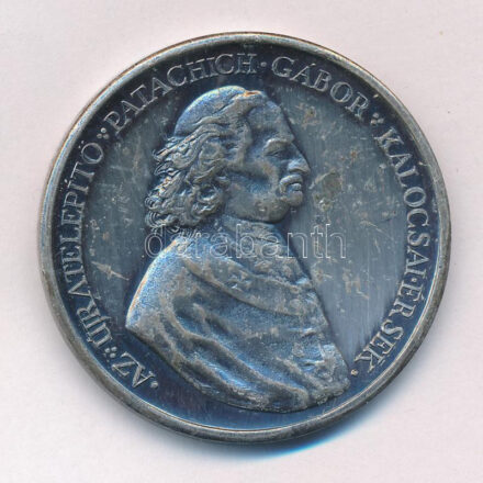 Lapis András (1942-) 1984. 'Kecel újratelepítésének 250. évfordulójára - Patachich Gábor kalocsai érsek' ezüstpatinázott bronz emlékérem (42,5mm) T:2