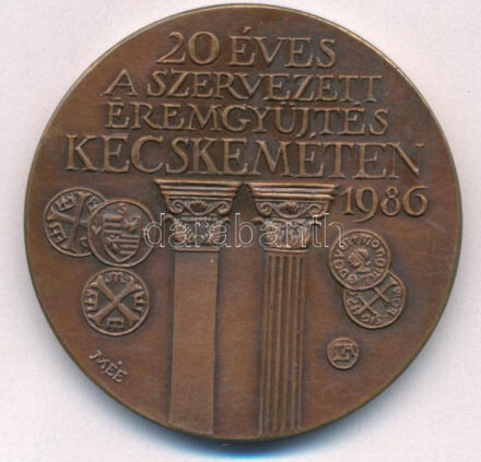 Lapis András (1942- ) 1986. 'Nemes Marcell műgyűjtő 1885-1930 / 20 éves a szervezett éremgyűjtés Kecskeméten MÉE' bronz emlékérem (42,5mm) T:1- Adamo KT1