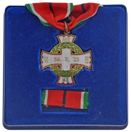 ~2006. '56-os Szövetség Érdemkeresztje 'Hűségért' zománcozott bronz kitüntetés szalagon, szalagsávval, '164' sorszámmal, dísztokban T:1 ~2006. 'League of 56 Merit Cross 'For Loyalty' enamelled bronze decoration with ribbon with '164'