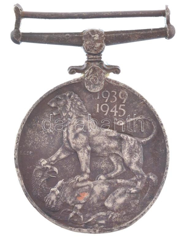 Nagy-Britannia 1945. 'Háborús Kitüntetés' ezüstözött Cu replika T:2 Great Britain 1945. 'War Medal' silver-plated Cu replica C:XF