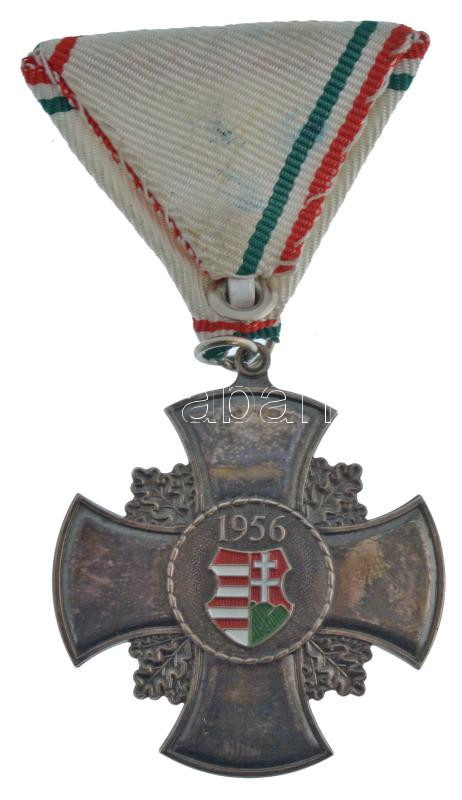 DN 'Október 23 Mozgalom Babéros Tisztikeresztje' festett, ezüstözött kitüntetés mellszalagon (45x45mm) T:1- patina