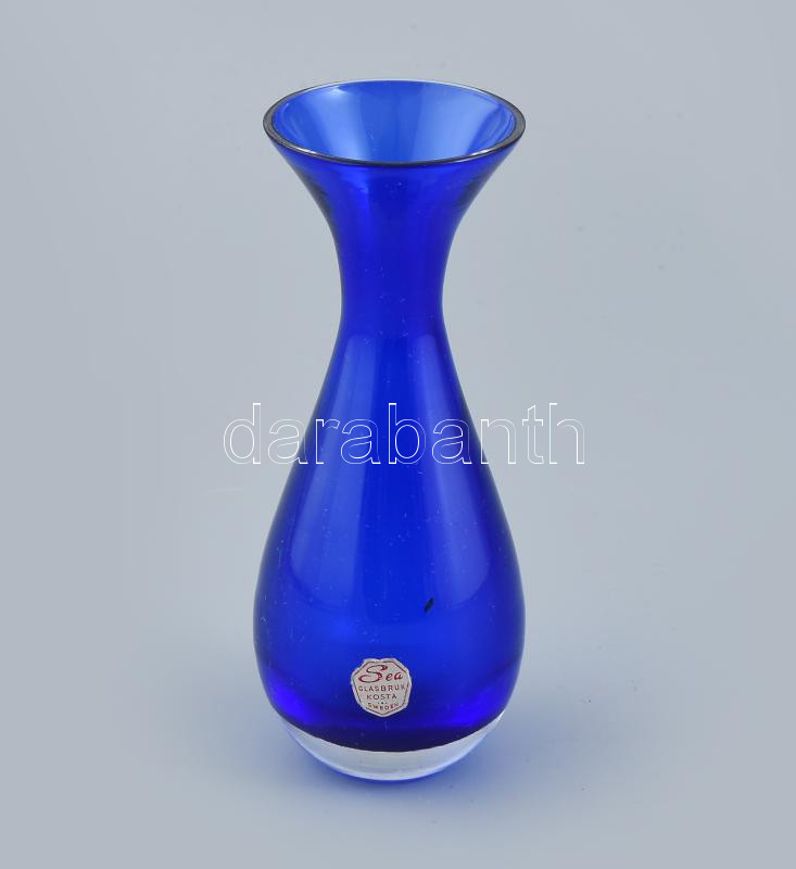 Svéd királykék üveg váza, jelzett, hibátlan, m: 15 cm
