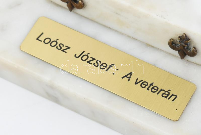 Loósz József: A veterán. Bronz, márvány talapzaton, jelzett, m: 25 cm - Image 3
